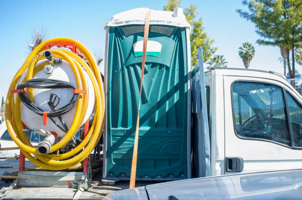 Portable Toilet Options We Offer in Kingston, RI