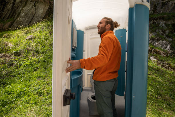 Best Portable bathroom rental  in Kingston, RI